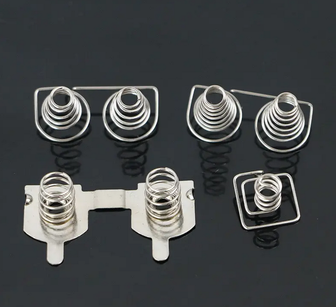 電池片正負(fù)極彈簧自動(dòng)裝配機(jī)有哪些應(yīng)用領(lǐng)域?