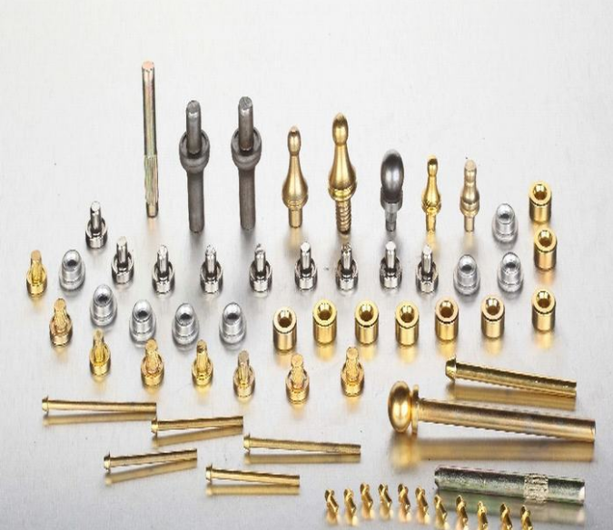 鉚接機非標自動化設備的結構、工作原理及用途